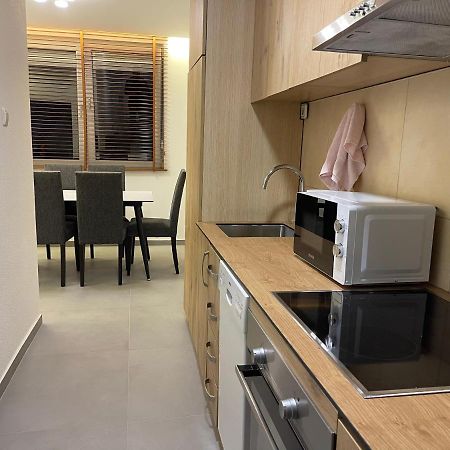 Idealapartments Llc 4 Пристина Екстериор снимка