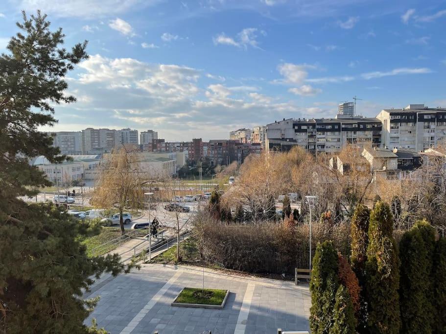 Idealapartments Llc 4 Пристина Екстериор снимка
